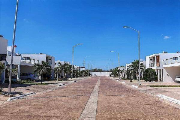 Foto de casa en venta en 1 , cholul, mérida, yucatán, 0 No. 02