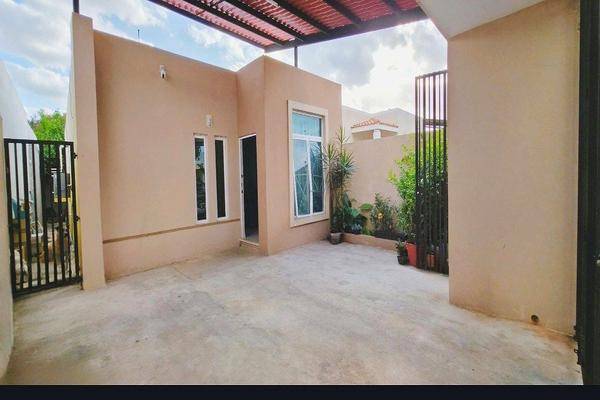 Foto de casa en venta en  , caucel, mérida, yucatán, 0 No. 02