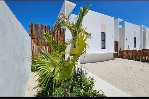 Foto de casa en renta en  , chelem, progreso, yucatán, 0 No. 01
