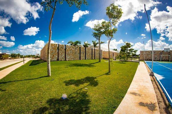 Foto de terreno habitacional en venta en  , cholul, mérida, yucatán, 26641728 No. 01