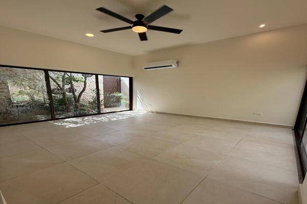 Foto de casa en . , cholul, mérida, yucatán, 0 foto 02 Foto de casa en venta en . , cholul, mérida, yucatán, 0 No. 02