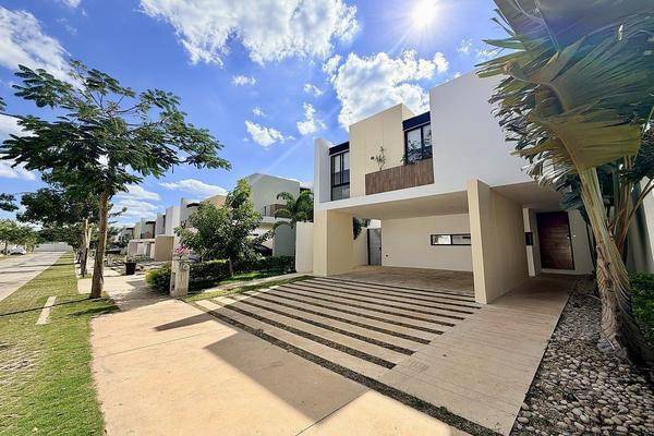 Foto de casa en venta en  , cholul, mérida, yucatán, 0 No. 02