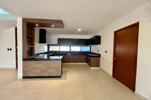 Foto de casa en venta en  , cholul, mérida, yucatán, 0 No. 06