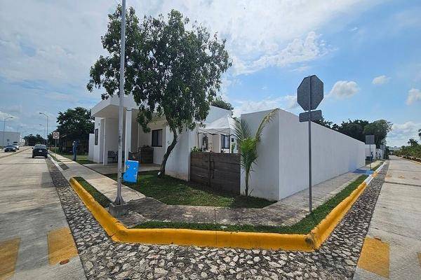 Foto de casa en , cholul, mérida, yucatán, 30923087 foto 02 Foto de casa en venta en , cholul, mérida, yucatán, 30923087 No. 02