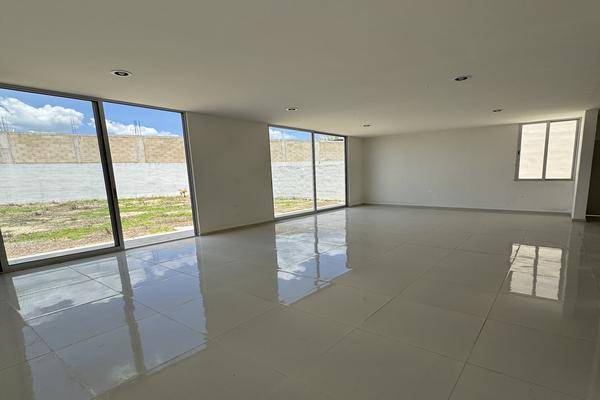 Foto de casa en venta en  , conkal, conkal, yucatán, 0 No. 03