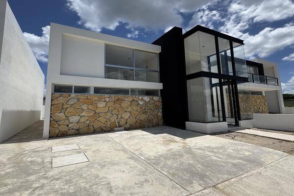 Foto de casa en venta en  , conkal, conkal, yucatán, 0 No. 02