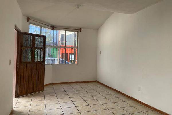 Foto de casa en renta en  , el yaqui, colima, colima, 27894473 No. 03