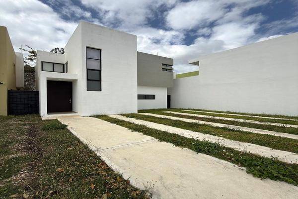 Foto de casa en renta en  , floresta, mérida, yucatán, 30894371 No. 02