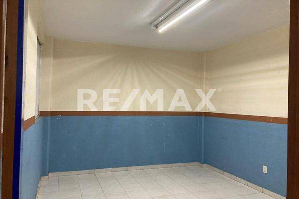 Foto de edificio en 34 esquina avenida 3 , campestre guadalupana, nezahualcóyotl, méxico, 27043353 foto 04 Foto de edificio en renta en 34 esquina avenida 3 , campestre guadalupana, nezahualcóyotl, méxico, 27043353 No. 04