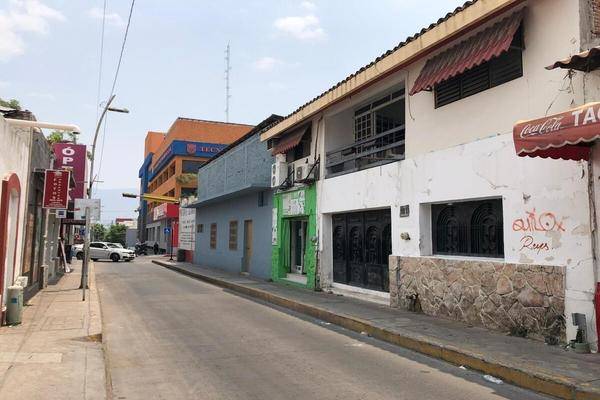 Foto de casa en 3a. poniente surentre avenida central y 1a. sur , tuxtla gutiérrez centro, tuxtla gutiérrez, chiapas, 28284962 foto 02 Foto de casa en venta en 3a. poniente surentre avenida central y 1a. sur , tuxtla gutiérrez centro, tuxtla gutiérrez, chiapas, 28284962 No. 02