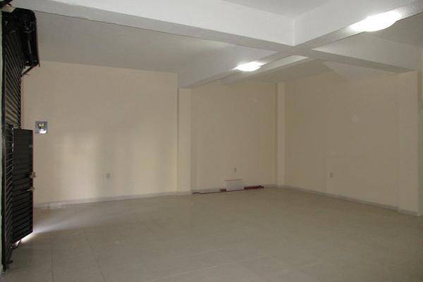 Foto de edificio en 5 de mayo 12 , chilpancingo de los bravos centro, chilpancingo de los bravo, guerrero, 13355955 foto 04 Foto de edificio en renta en 5 de mayo 12 , chilpancingo de los bravos centro, chilpancingo de los bravo, guerrero, 13355955 No. 04