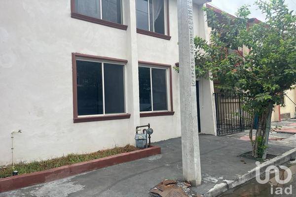 Foto de departamento en 5a. cerrada de la paz 196, infonavit monterreal, general escobedo, nuevo león, 28721036 foto 01 Foto de departamento en venta en 5a. cerrada de la paz 196, infonavit monterreal, general escobedo, nuevo león, 28721036 No. 01