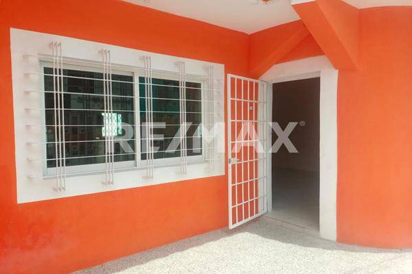 Foto de casa en 8a poniente #8-c entre central y 2a sur , tapachula centro, tapachula, chiapas, 0 foto 02 Foto de casa en venta en 8a poniente #8-c entre central y 2a sur , tapachula centro, tapachula, chiapas, 0 No. 02