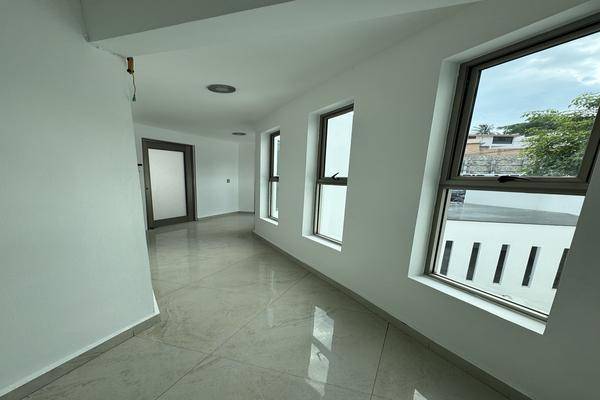 Foto de casa en 9a. calle poniente sur , la lomita, tuxtla gutiérrez, chiapas, 30165678 foto 04 Foto de casa en renta en 9a. calle poniente sur , la lomita, tuxtla gutiérrez, chiapas, 30165678 No. 04