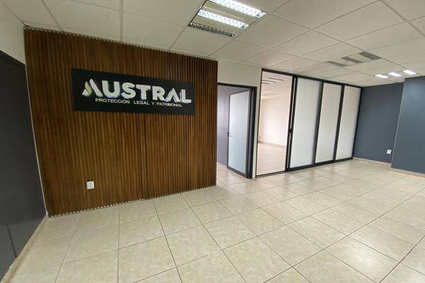 Foto de oficina en 9a poniente sur , tuxtla gutiérrez centro, tuxtla gutiérrez, chiapas, 0 foto 02 Foto de oficina en renta en 9a poniente sur , tuxtla gutiérrez centro, tuxtla gutiérrez, chiapas, 0 No. 02