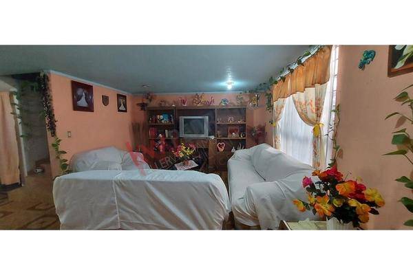 Foto de casa en acequia 378, porfirio díaz, nezahualcóyotl, méxico, 0 foto 05 Foto de casa en venta en acequia 378, porfirio díaz, nezahualcóyotl, méxico, 0 No. 05
