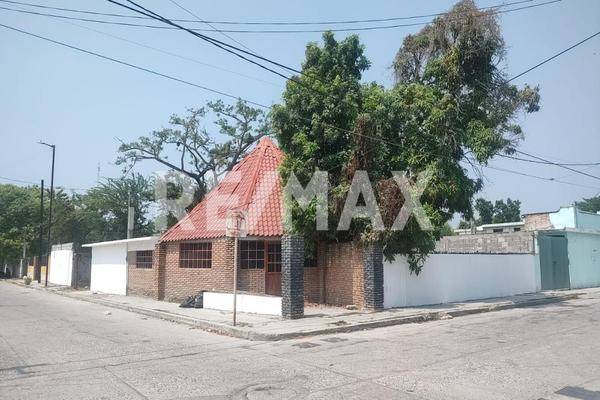 Foto de terreno habitacional en adolfo lopez mateos , panuco centro, pánuco, veracruz de ignacio de la llave, 0 foto 04 Foto de terreno habitacional en venta en adolfo lopez mateos , panuco centro, pánuco, veracruz de ignacio de la llave, 0 No. 04