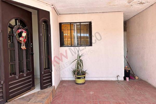 Foto de casa en adolfo ruiz cortines , presidentes, chihuahua, chihuahua, 0 foto 02 Foto de casa en venta en adolfo ruiz cortines , presidentes, chihuahua, chihuahua, 0 No. 02