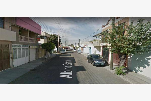 Foto de casa en albino garcia 0, zona de oro, celaya, guanajuato, 0 foto 04 Foto de casa en venta en albino garcia 0, zona de oro, celaya, guanajuato, 0 No. 04