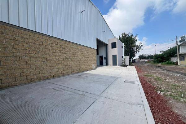 Foto de bodega en alvaro obregon , minerales, el salto, jalisco, 0 foto 02 Foto de bodega en venta en alvaro obregon , minerales, el salto, jalisco, 0 No. 02