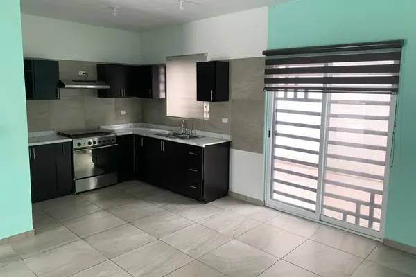 Foto de casa en aquiles saucedo 178, puerta del rey, saltillo, coahuila de zaragoza, 0 foto 04 Foto de casa en renta en aquiles saucedo 178, puerta del rey, saltillo, coahuila de zaragoza, 0 No. 04