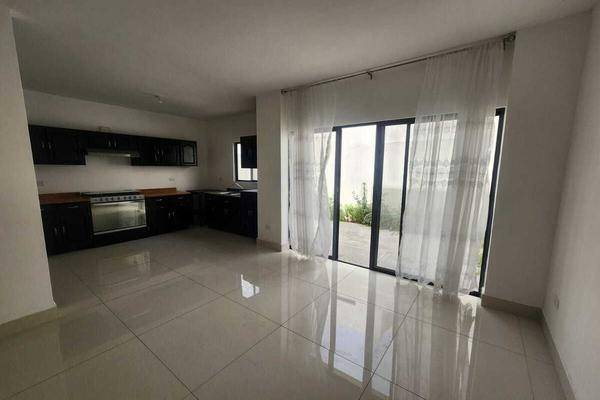 Foto de casa en arbado monarca , arbado castañares, apodaca, nuevo león, 28134273 foto 05 Foto de casa en venta en arbado monarca , arbado castañares, apodaca, nuevo león, 28134273 No. 05