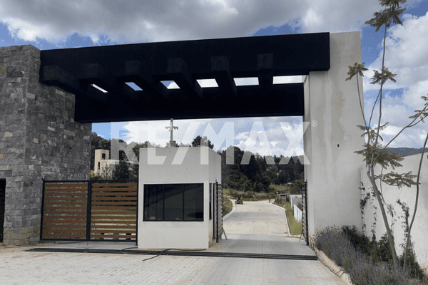 Foto de terreno habitacional en arroyos #3, en esquina con calle loma , vista hermosa, san cristóbal de las casas, chiapas, 30137599 foto 01 Foto de terreno habitacional en venta en arroyos #3, en esquina con calle loma , vista hermosa, san cristóbal de las casas, chiapas, 30137599 No. 01