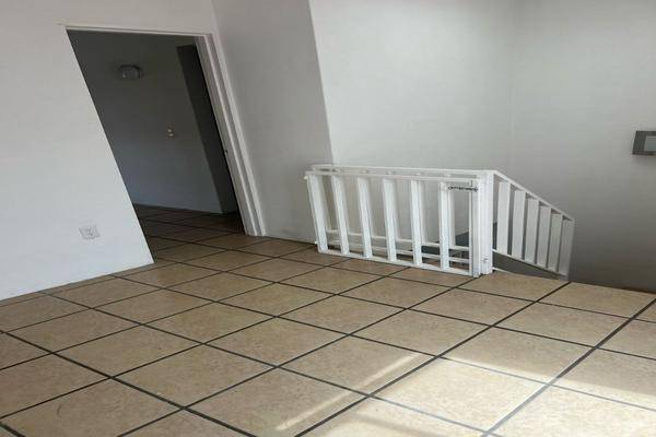 Foto de casa en (atrás del iteso) , parques del bosque, san pedro tlaquepaque, jalisco, 0 foto 04 Foto de casa en renta en (atrás del iteso) , parques del bosque, san pedro tlaquepaque, jalisco, 0 No. 04