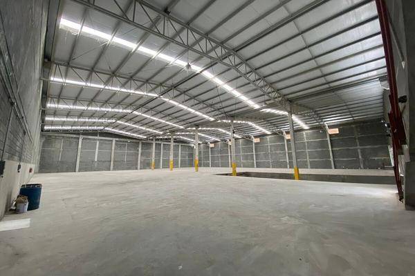 Foto de bodega en avenida 300 , parque 300, santa catarina, nuevo león, 0 foto 01 Foto de bodega en renta en avenida 300 , parque 300, santa catarina, nuevo león, 0 No. 01