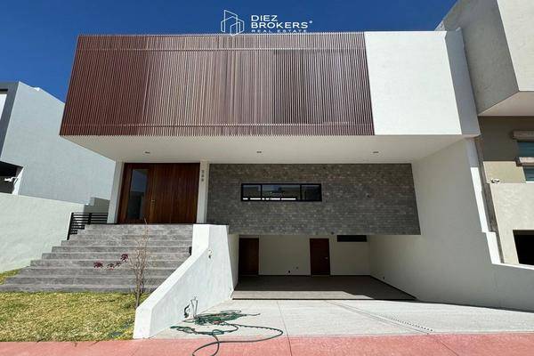 Foto de casa en avenida adolfo lópez mateos sur , los gavilanes, tlajomulco de zúñiga, jalisco, 30827759 foto 01 Foto de casa en renta en avenida adolfo lópez mateos sur , los gavilanes, tlajomulco de zúñiga, jalisco, 30827759 No. 01