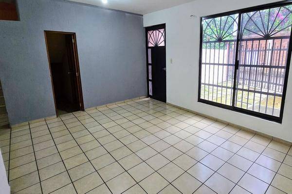 Foto de casa en avenida camelina , la camelina, morelia, michoacán de ocampo, 28549124 foto 02 Foto de casa en venta en avenida camelina , la camelina, morelia, michoacán de ocampo, 28549124 No. 02