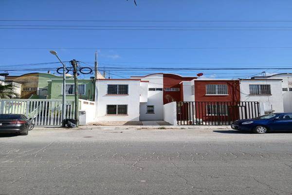 Foto de casa en avenida cancun , galaxia del cielo, benito juárez, quintana roo, 28113560 foto 01 Foto de casa en venta en avenida cancun , galaxia del cielo, benito juárez, quintana roo, 28113560 No. 01