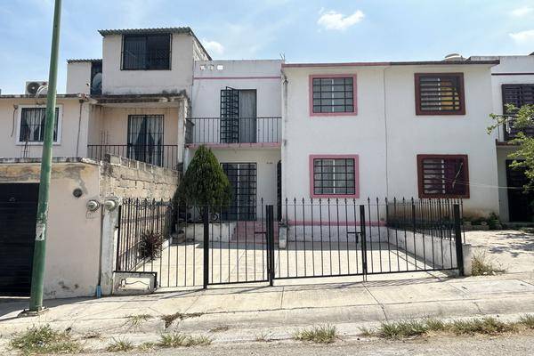 Foto de casa en avenida cerezo , jardines del grijalva, chiapa de corzo, chiapas, 0 foto 01 Foto de casa en venta en avenida cerezo , jardines del grijalva, chiapa de corzo, chiapas, 0 No. 01