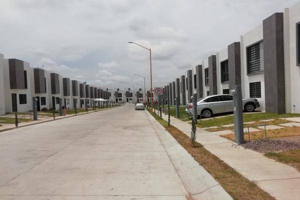 Foto de casa en avenida colinas de san patricio 403 int.2 , colinas de san patricio, aguascalientes, aguascalientes, 20439250 foto 03 Foto de casa en renta en avenida colinas de san patricio 403 int.2 , colinas de san patricio, aguascalientes, aguascalientes, 20439250 No. 03