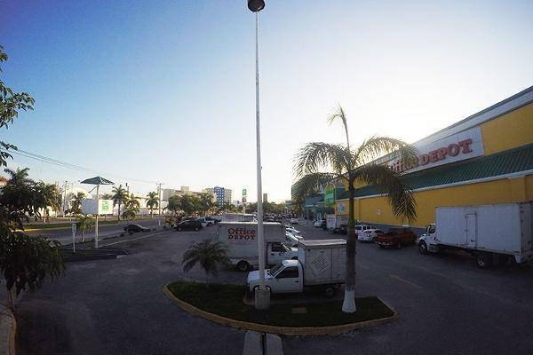 Foto de local en avenida concordia, centro comercial plaza real , asa poniente, carmen, campeche, 0 foto 03 Foto de local en renta en avenida concordia, centro comercial plaza real , asa poniente, carmen, campeche, 0 No. 03