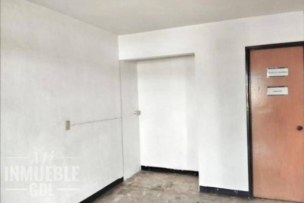 Foto de casa en avenida cruz del sur 2640, jardines de la cruz 2a. sección, guadalajara, jalisco, 0 foto 04 Foto de casa en renta en avenida cruz del sur 2640, jardines de la cruz 2a. sección, guadalajara, jalisco, 0 No. 04