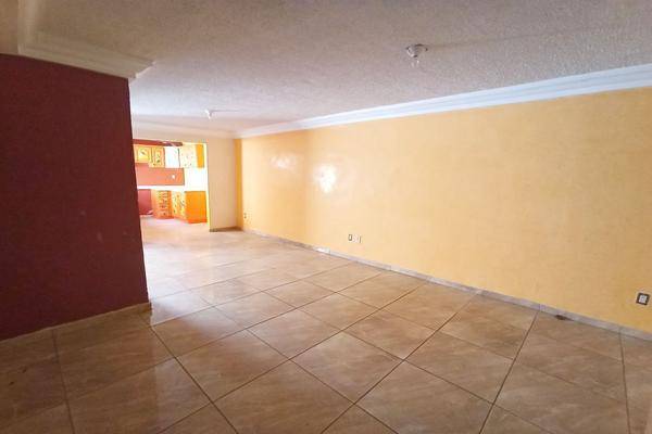 Foto de casa en avenida de la cantera , villas del pedregal iii, morelia, michoacán de ocampo, 0 foto 04 Foto de casa en venta en avenida de la cantera , villas del pedregal iii, morelia, michoacán de ocampo, 0 No. 04