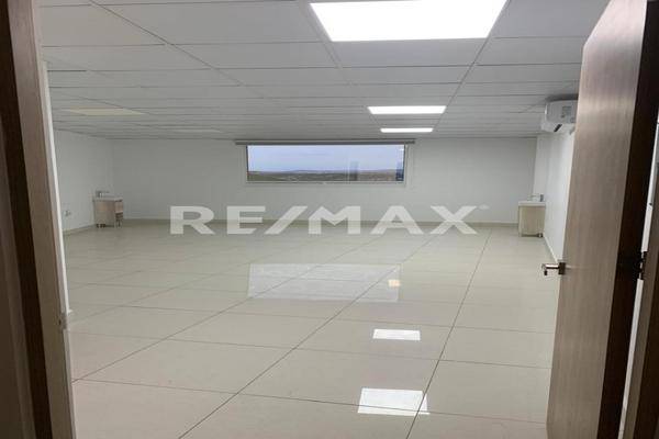 Foto de oficina en avenida de las ciencias , juriquilla, querétaro, querétaro, 0 foto 03 Foto de oficina en venta en avenida de las ciencias , juriquilla, querétaro, querétaro, 0 No. 03