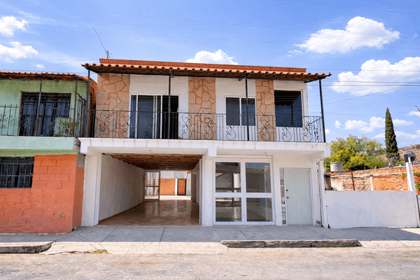 Foto de casa en avenida del bosque , la primavera, zapopan, jalisco, 31133490 foto 01 Foto de casa en renta en avenida del bosque , la primavera, zapopan, jalisco, 31133490 No. 01