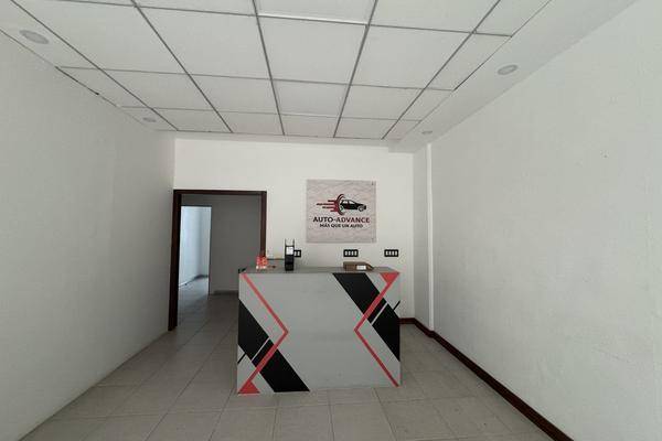 Foto de oficina en avenida francisco villa , gaviotas, puerto vallarta, jalisco, 30046592 foto 02 Foto de oficina en renta en avenida francisco villa , gaviotas, puerto vallarta, jalisco, 30046592 No. 02