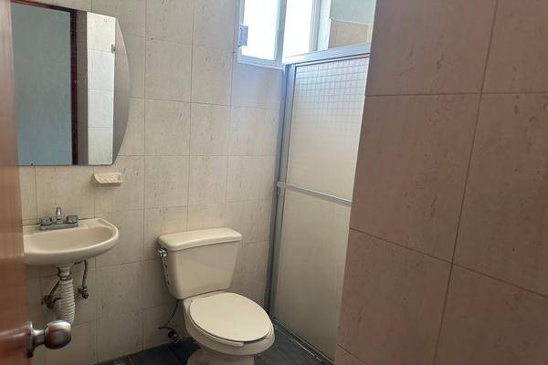 Foto de casa en avenida guadalupe 6601, chapalita inn, zapopan, jalisco, 27043479 foto 04 Foto de casa en venta en avenida guadalupe 6601, chapalita inn, zapopan, jalisco, 27043479 No. 04