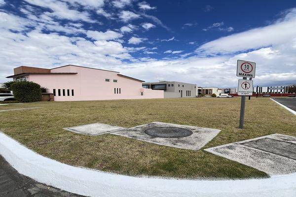 Foto de terreno habitacional en avenida ignacio comonfort , la providencia, metepec, méxico, 0 foto 02 Foto de terreno habitacional en venta en avenida ignacio comonfort , la providencia, metepec, méxico, 0 No. 02