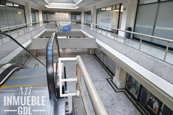 Foto de oficina en avenida lázaro cárdenas 2305, las torres, guadalajara, jalisco, 25731205 foto 05 Foto de oficina en renta en avenida lázaro cárdenas 2305, las torres, guadalajara, jalisco, 25731205 No. 05