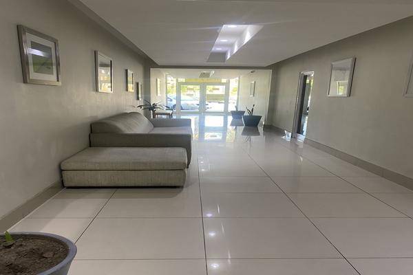 Foto de edificio en avenida madero , centro sección ii, mexicali, baja california, 28574885 foto 02 Foto de edificio en venta en avenida madero , centro sección ii, mexicali, baja california, 28574885 No. 02