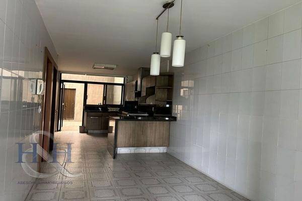 Foto de casa en avenida pablo neruda , colinas de san javier, guadalajara, jalisco, 0 foto 02 Foto de casa en renta en avenida pablo neruda , colinas de san javier, guadalajara, jalisco, 0 No. 02