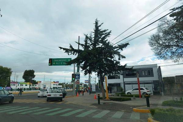 Foto de local en avenida paseo tollocanp.o cristóbal colón esquina con residencial colón y colonia ciprés , toluca de lerdo centro, toluca, méxico, 28252766 foto 01 Foto de local en renta en avenida paseo tollocanp.o cristóbal colón esquina con residencial colón y colonia ciprés , toluca de lerdo centro, toluca, méxico, 28252766 No. 01