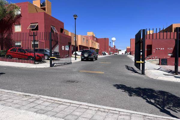 Foto de casa en avenida peñuelas 99, peñuelas, querétaro, querétaro, 0 foto 02 Foto de casa en renta en avenida peñuelas 99, peñuelas, querétaro, querétaro, 0 No. 02