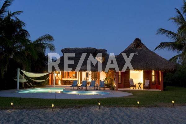 Foto de casa en condominio en avenida principal , puerto escondido (puerto escondido), san pedro mixtepec -dto. 22 -, oaxaca, 0 foto 01 Foto de casa en condominio en venta en avenida principal , puerto escondido (puerto escondido), san pedro mixtepec -dto. 22 -, oaxaca, 0 No. 01