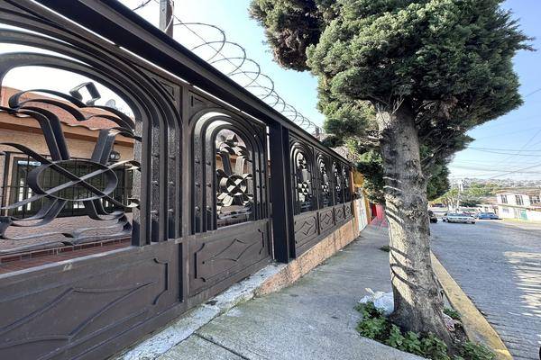 Foto de casa en avenida prolongación parque de los pájaros , benito juárez (tequex.), tlalnepantla de baz, méxico, 28840618 foto 01 Foto de casa en venta en avenida prolongación parque de los pájaros , benito juárez (tequex.), tlalnepantla de baz, méxico, 28840618 No. 01