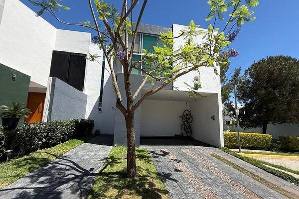 Foto de casa en avenida universidad , puerta las lomas, zapopan, jalisco, 0 foto 01 Foto de casa en renta en avenida universidad , puerta las lomas, zapopan, jalisco, 0 No. 01